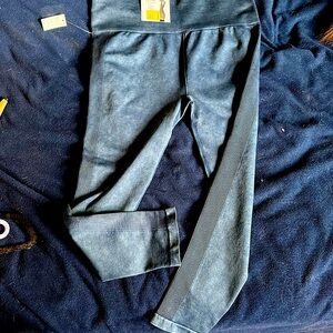 Blue NOBO high-rise crop leggings